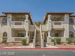 Building Photo - 6955 N Durango Dr