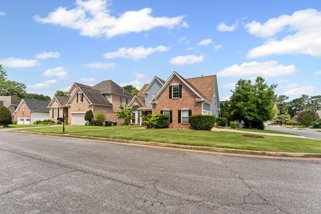 Building Photo - 5605 Martin Grove Dr NW