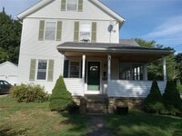 Building Photo - 207 Kenyon Ave