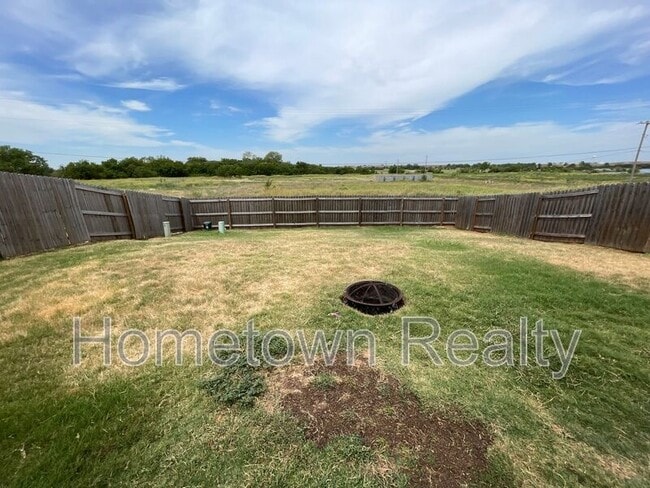 Building Photo - 1712 Vermilion Ln