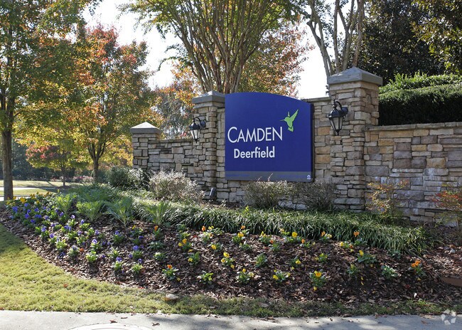 Building Photo - Camden Deerfield