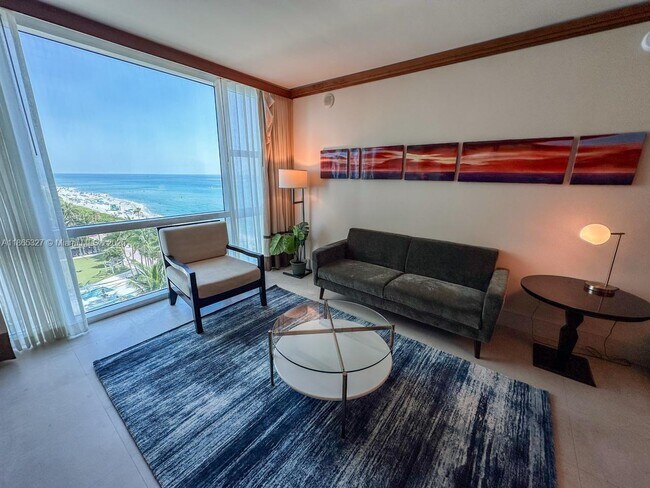 Building Photo - 6801 Collins Ave