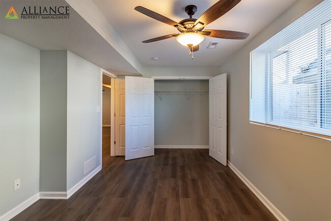 Building Photo - 917 Kearney St