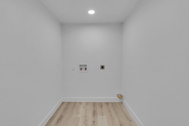 Building Photo - Newly Renovated 3 Bed, 3 Bath Home in Waco