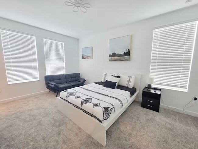 Building Photo - 1151 Kingsbarn St