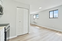 Building Photo - 110 Butler St