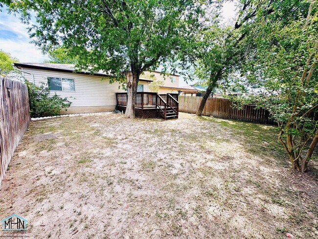 Building Photo - Charming & Move-In Ready 3-Bedroom Home wi...