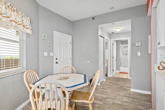 Building Photo - 110 Surfview Dr