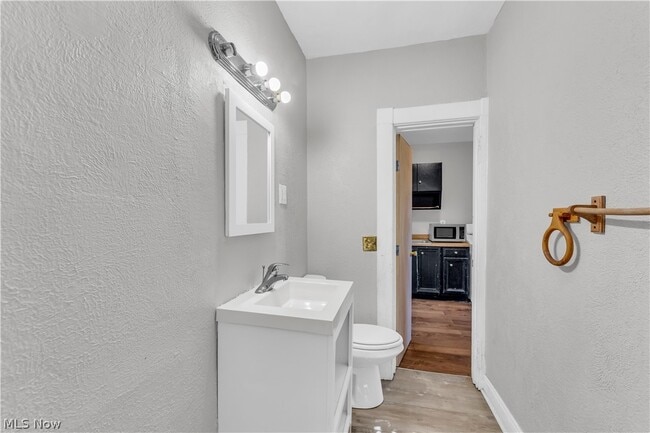 Building Photo - 3721 W 33rd St