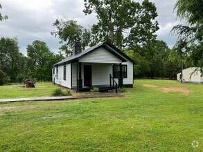 Building Photo - For Lease - 2 Bed, 1 Bath, 960 sq ft Home ...