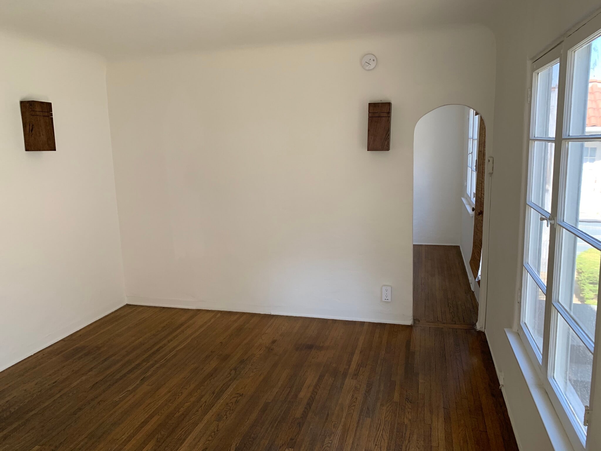 Building Photo - 1645 Sargent Pl