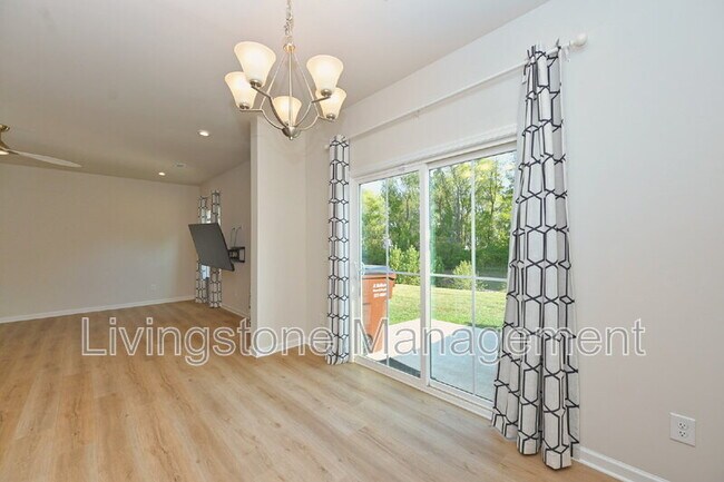 Building Photo - 1472 Carderock Springs Dr