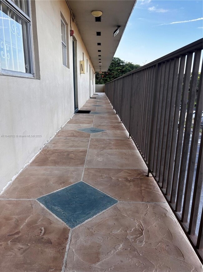 Building Photo - 7505 SW 82nd St