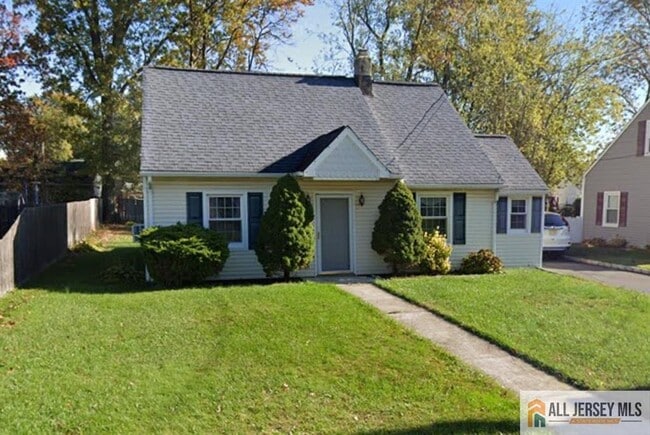 Primary Photo - 39 Hillcrest Ave