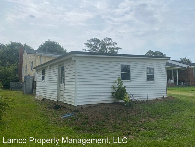 Building Photo - 3 br, 2 bath House - 1006 Bragg Street
