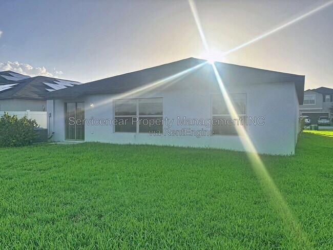 Building Photo - 3805 Romano Busciglio St