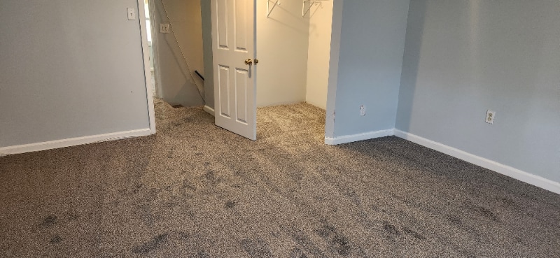 Building Photo - 505 North Point Rd