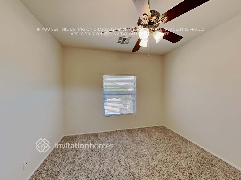 Building Photo - 41378 W Granada Dr
