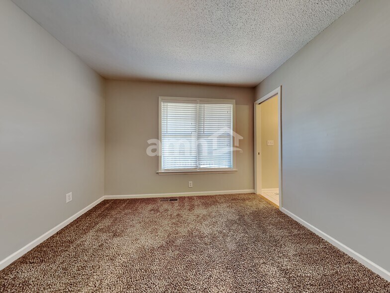 Building Photo - 1766 Spring Path Trl