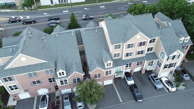 Building Photo - 169 Price Ct