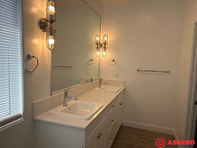 Building Photo - Newly Built Home in Gossamer Grove Community!