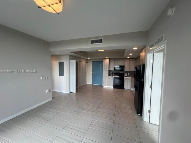 Building Photo - 28250 S Dixie Hwy