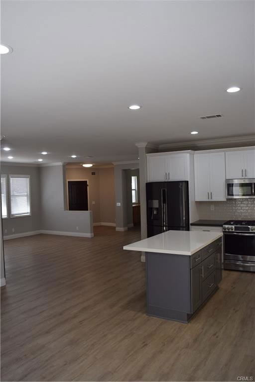 Building Photo - 26282 Paseo Toscana