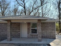 Building Photo - TEDDY DUPLEX