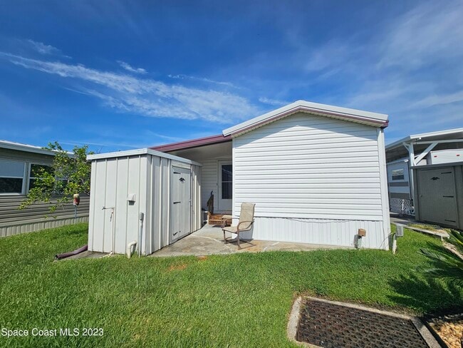 Building Photo - 131 Forest Lake Dr