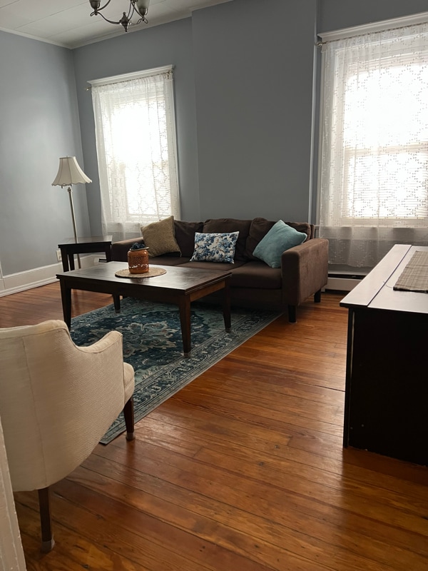 Building Photo - 8 Davies Pl