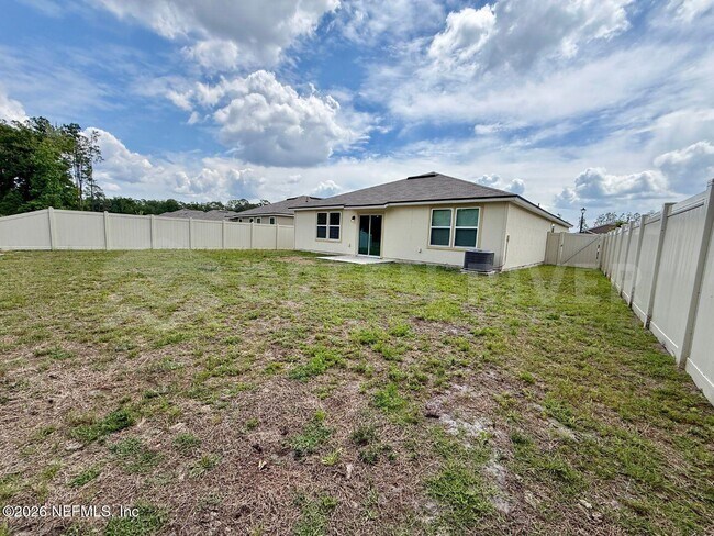 Building Photo - 2038 Garrison Wy