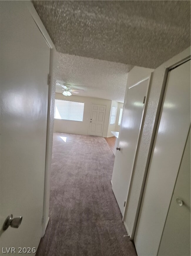 Building Photo - 1104 Pinto Rock Ln