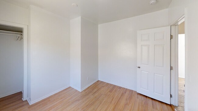 Building Photo - 4840 Art St