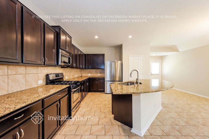 Building Photo - 235 Elisabeth Run