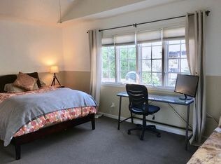 Building Photo - 139 Deer Hollow Rd