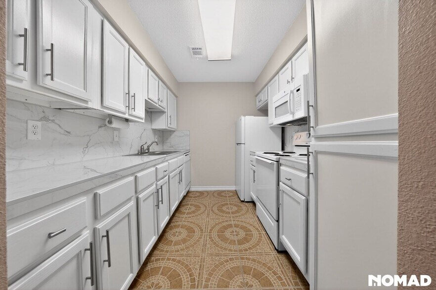 Building Photo - 4119 Medical Dr