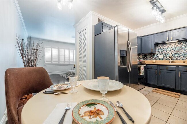 Building Photo - 1647 Briarcliff Rd NE