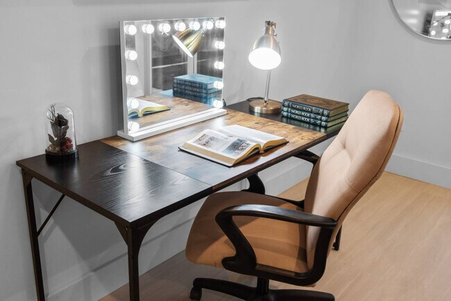 Building Photo - 1219 Denver Ln