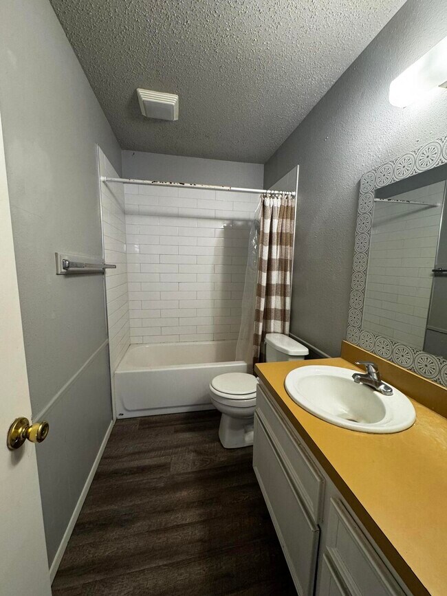 Building Photo - 6113 37th St