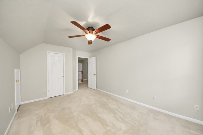 Building Photo - 4418 Ringrose Dr