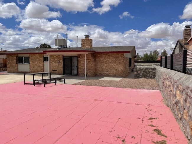 Building Photo - 10604 Fieldrock Ct