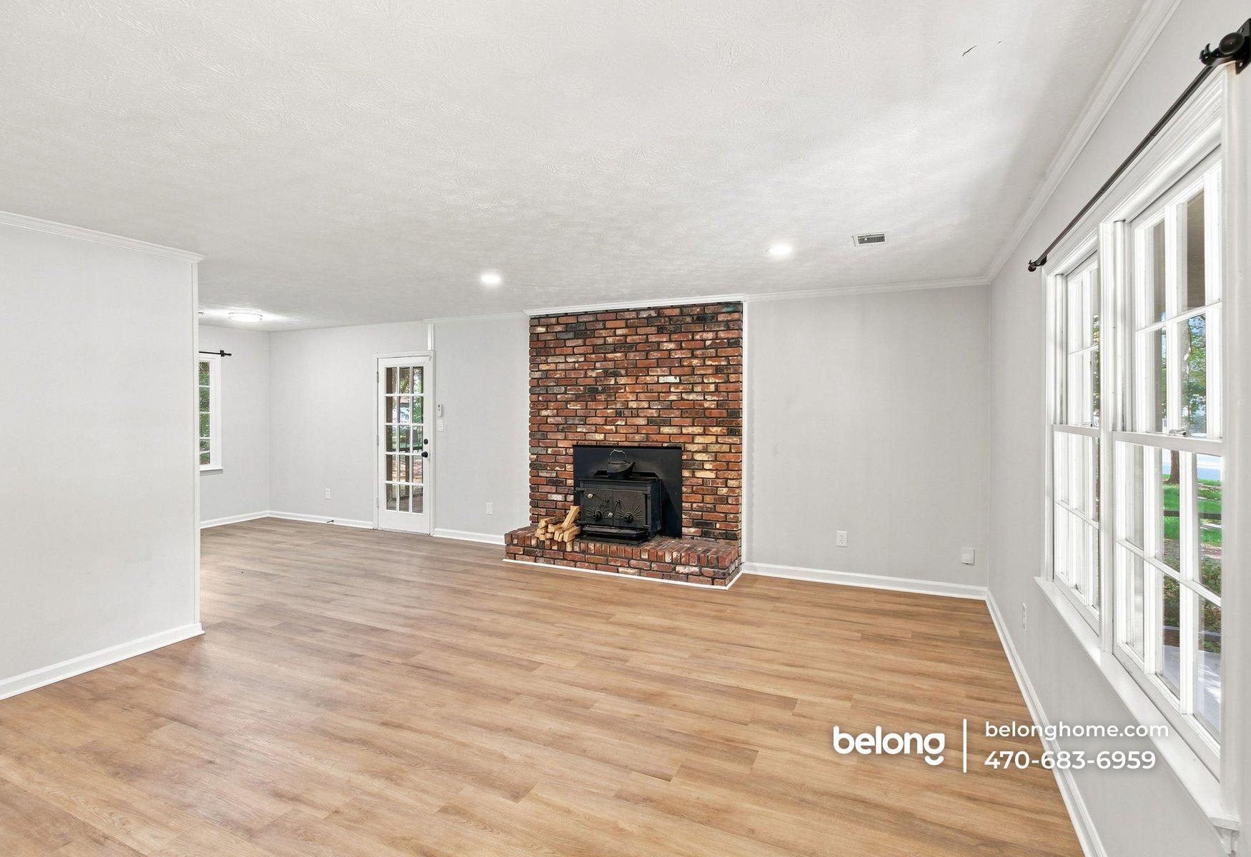Building Photo - 30 Fairfield Dr