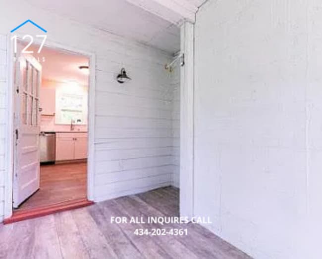 Building Photo - Spacious 2-Bedroom in the Heart of Lynchburg
