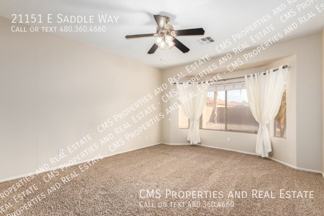 Building Photo - 21151 E Saddle Way