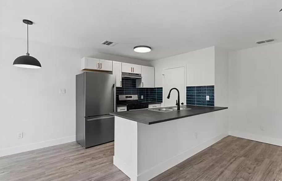 Newly Remodeled Kitchen - 2406 Burleson Ct