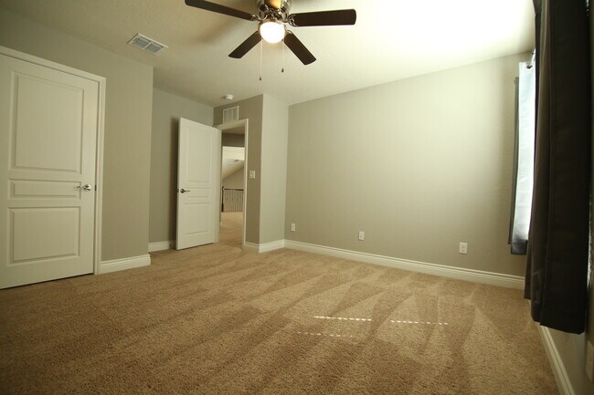 Building Photo - 7623 Paraiso Crest