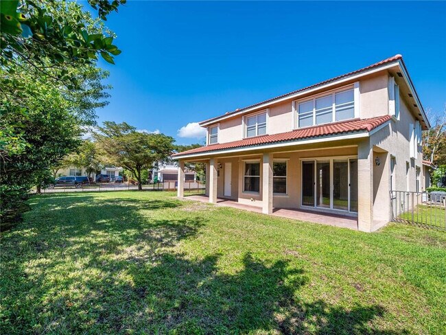 Building Photo - 17464 SW 47th Ct