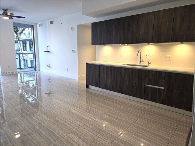 Building Photo - 2960 NE 207th St