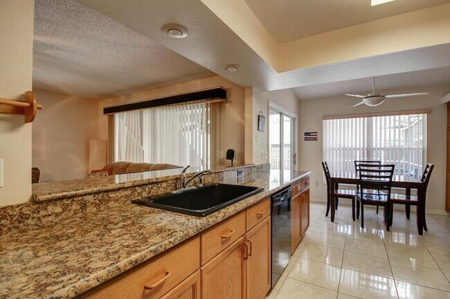 Building Photo - 2610 18th Ave S