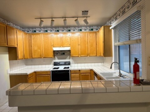 Building Photo - 80 Desert Rain Ln
